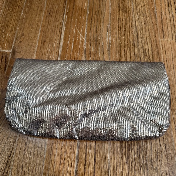 Victorias Secret Clutch Sequin Shiny Sparkle Fold Over Zippered Pouch Logo VS - Picture 6 of 9